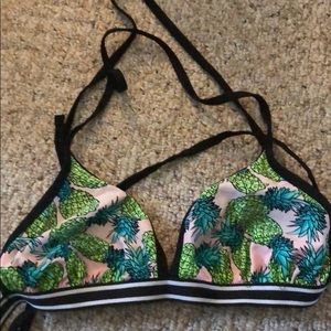 Bikini top